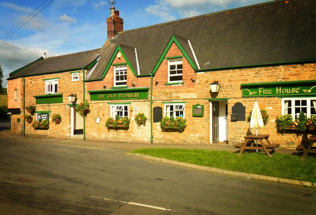 The Old Plough Hotel Oakham Buitenkant foto
